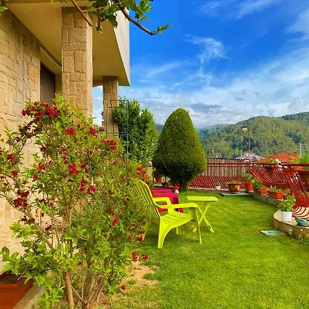 בית הארחה Kris דבין