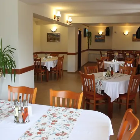 בית הארחה Kris 3*