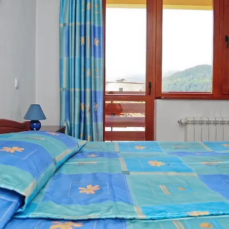 Kris בית הארחה